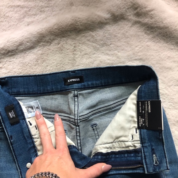 NWT Express skinny distressed Jeans - Picture 5 of 7